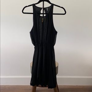 Cute little black dress